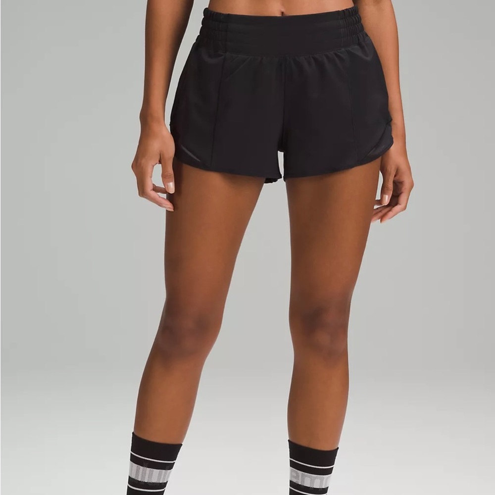 LULULEMON BLACK HOTTY HOT BLACK SHORTS